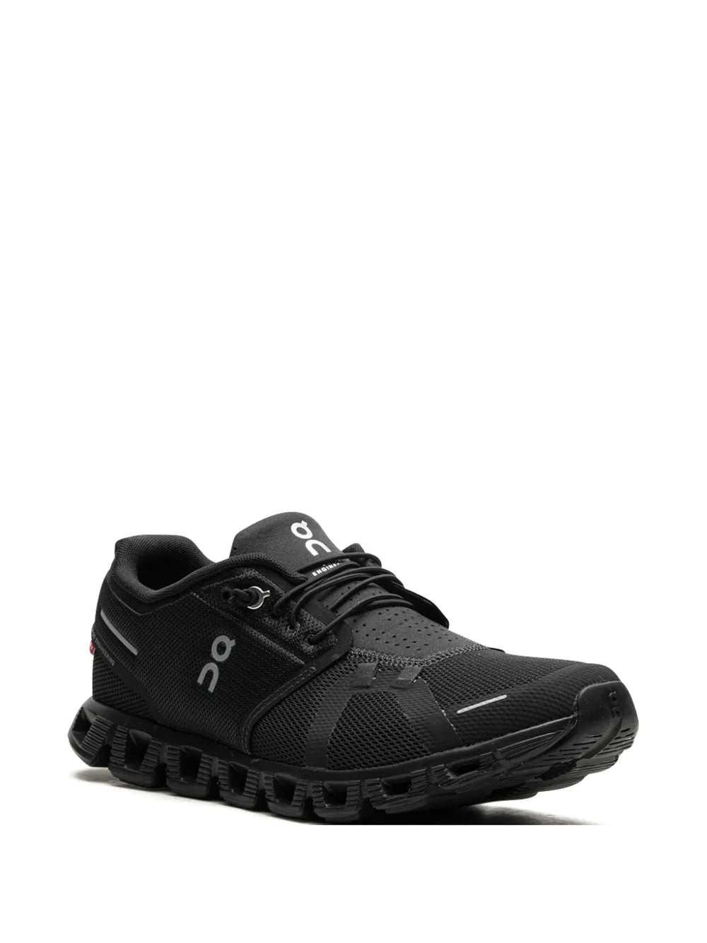 On Running Cloud 5 all Black