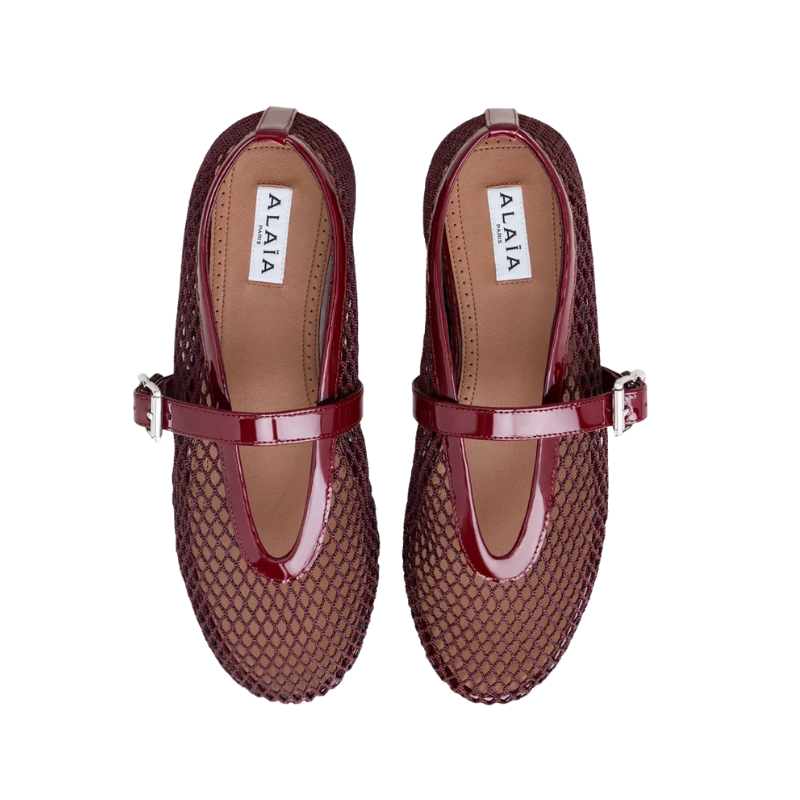 Alaïa Ballet Flats In Classic Fishnet Garnet Red