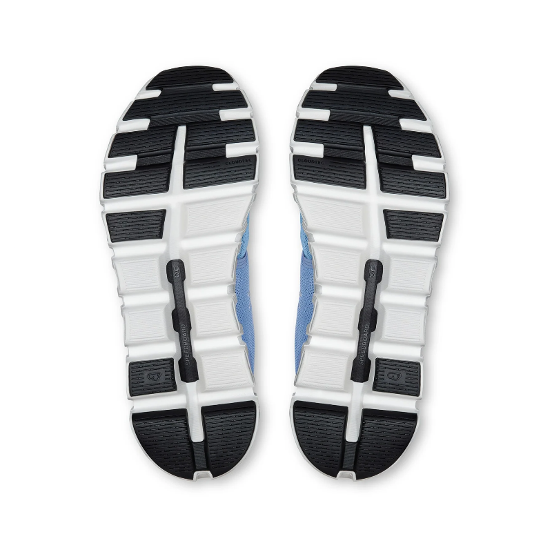 On Cloud 6 running Light/Blue/White