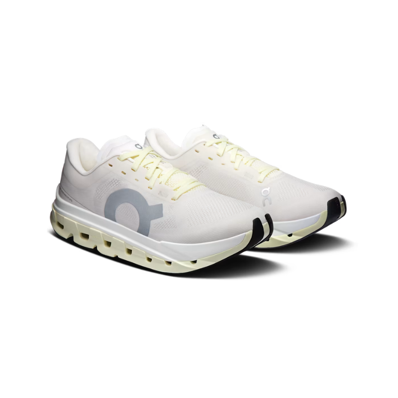 On Cloudflow 5 Ivory / Seedling or Ivory / Linen