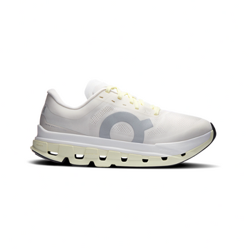 On Cloudflow 5 Ivory / Seedling or Ivory / Linen