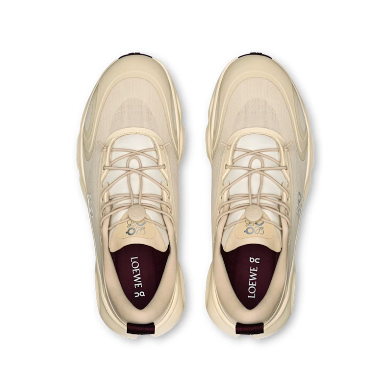 On Cloudsolo X LOEWE Sand | Burgundy