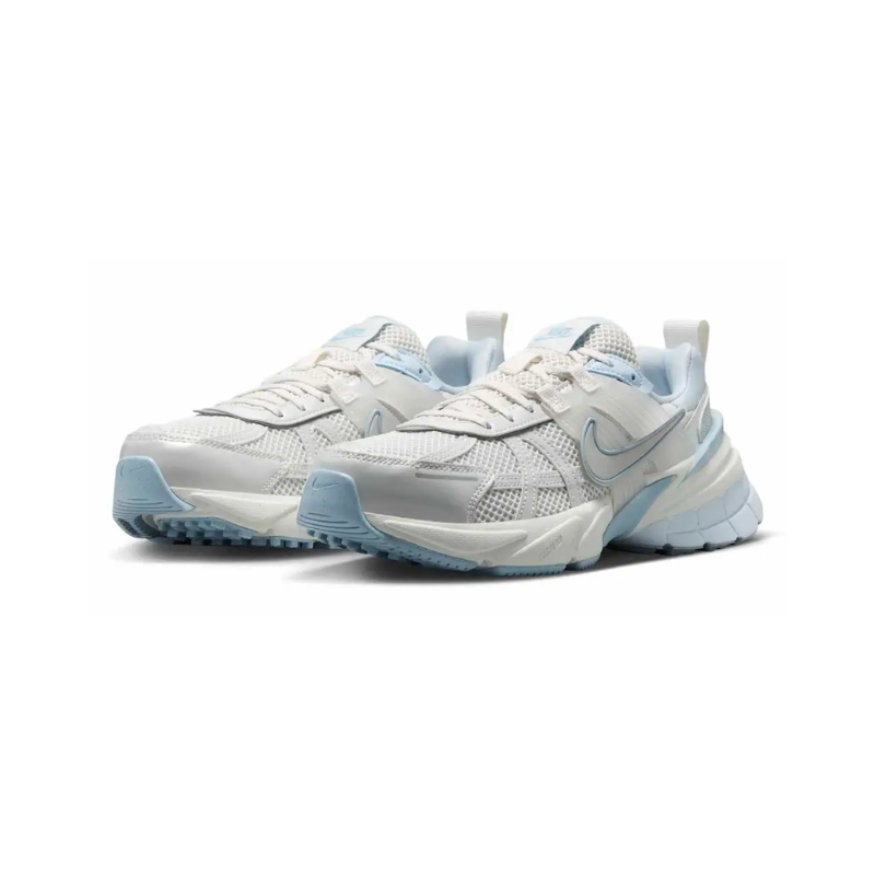 Nike V2K Run Platinum Tint/Summit White/Light Smoke Grey