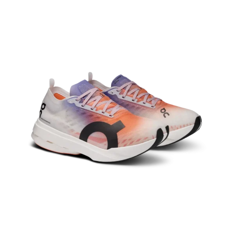 On Running Cloudboom Strike running shoes