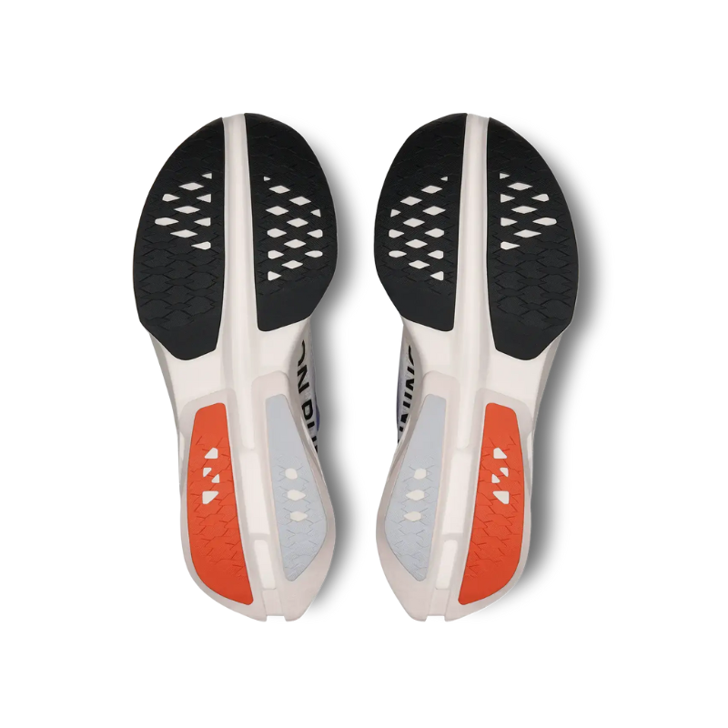 On Running Cloudboom Strike running shoes