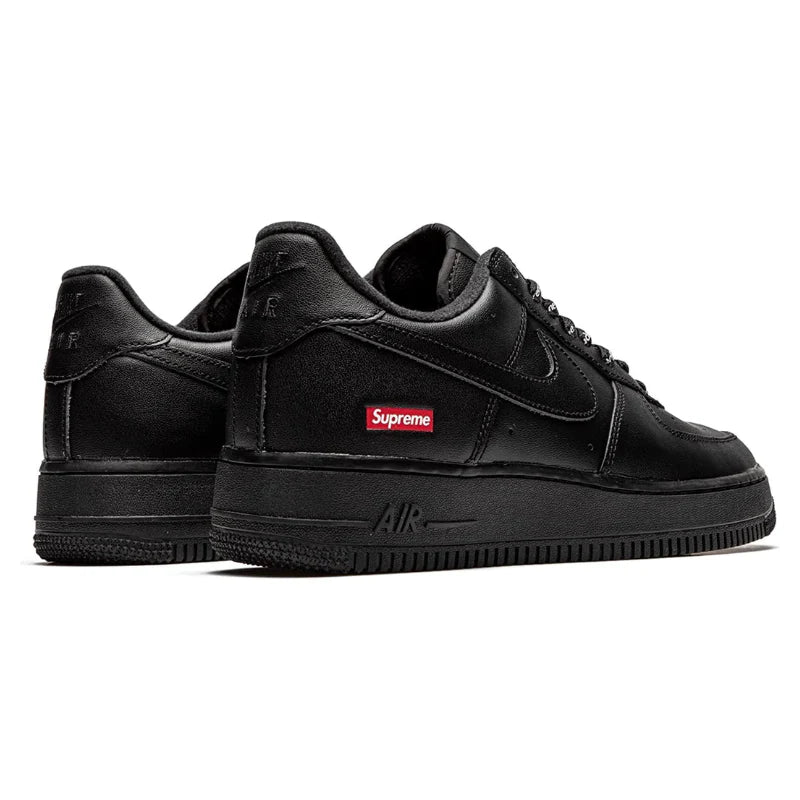 Nike Air Force 1 Low Supreme Black